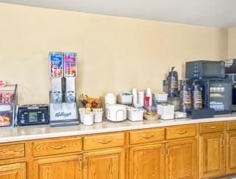 Super 8 By Wyndham Aberdeen West Restaurant photo